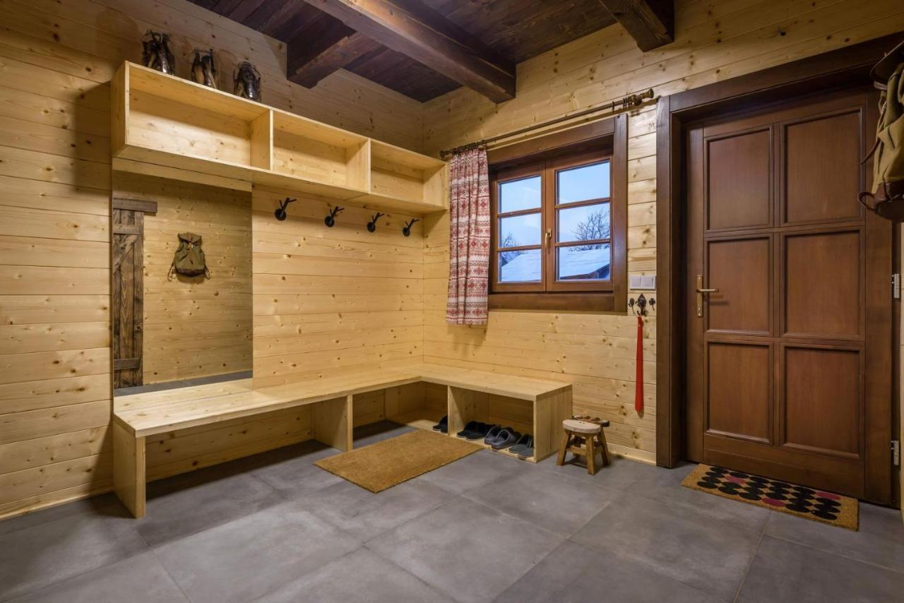 Drevenica Emilka - Nízke Tatry - Muran - Pre Rodiny Brezno Exteriér fotografie