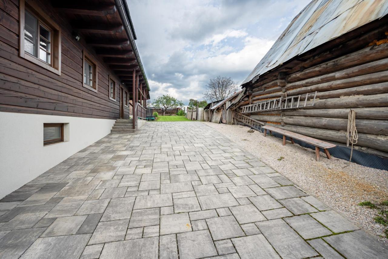 Drevenica Emilka - Nízke Tatry - Muran - Pre Rodiny Brezno Exteriér fotografie