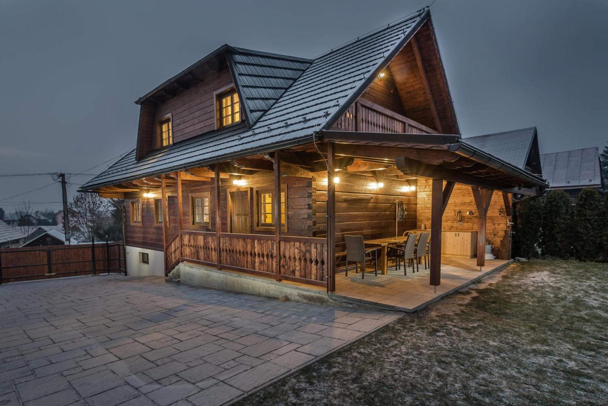 Drevenica Emilka - Nízke Tatry - Muran - Pre Rodiny Brezno Exteriér fotografie